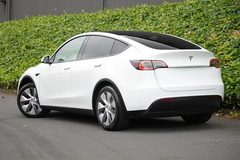 2022 Tesla Model Y (60kWh), photo 7