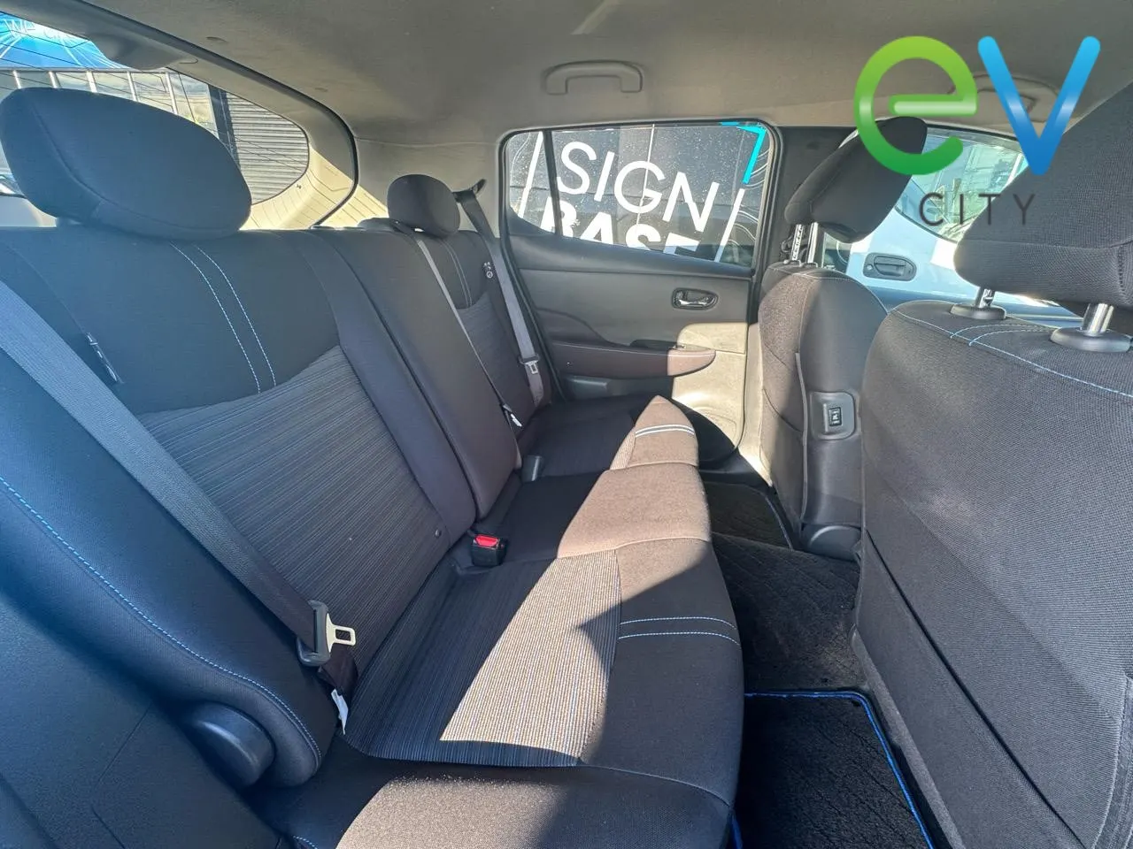 2020 Nissan Leaf e+ X (62kWh), photo 13