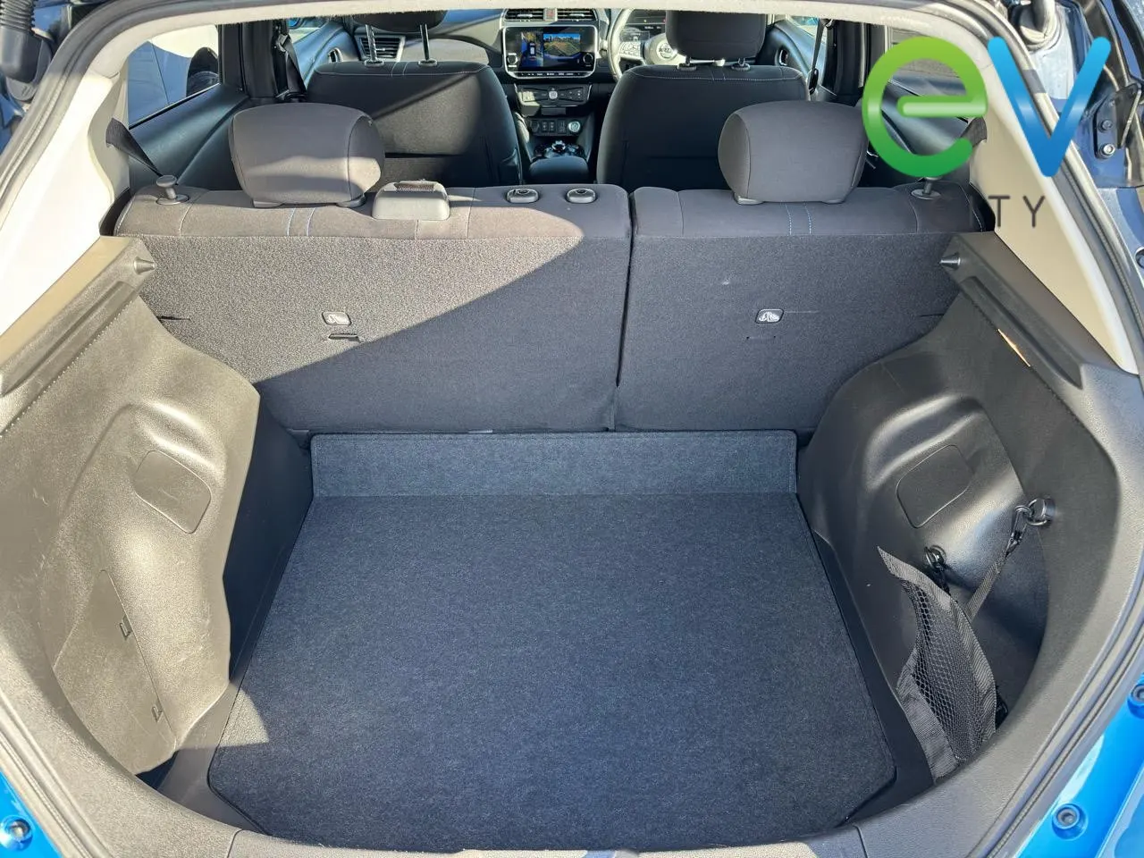 2020 Nissan Leaf e+ X (62kWh), photo 15