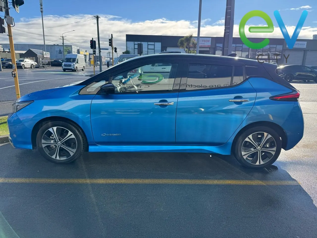 2020 Nissan Leaf e+ X (62kWh), photo 6