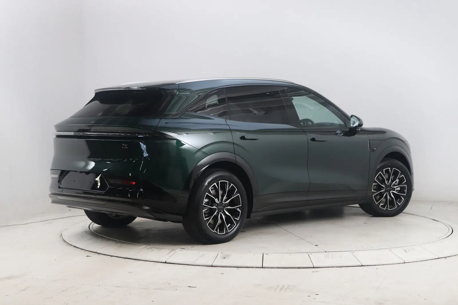 2026 Zeekr 7X LR RWD, photo 2