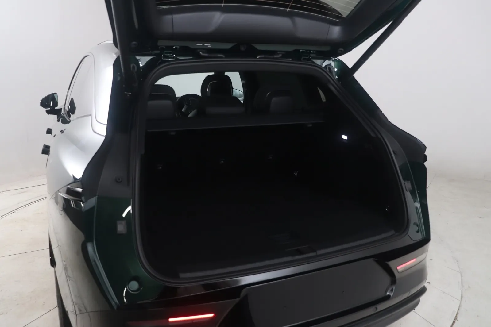 2026 Zeekr 7X LR RWD, photo 7