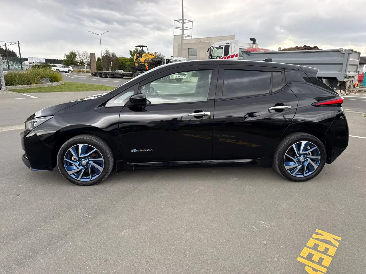 2021 Nissan Leaf e+ X (62kWh) — photo 5