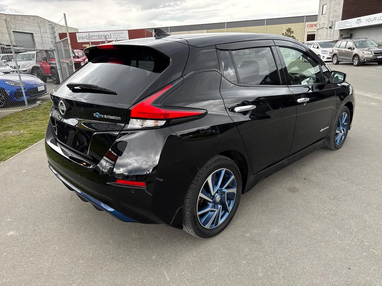 2021 Nissan Leaf e+ X (62kWh) — photo 8