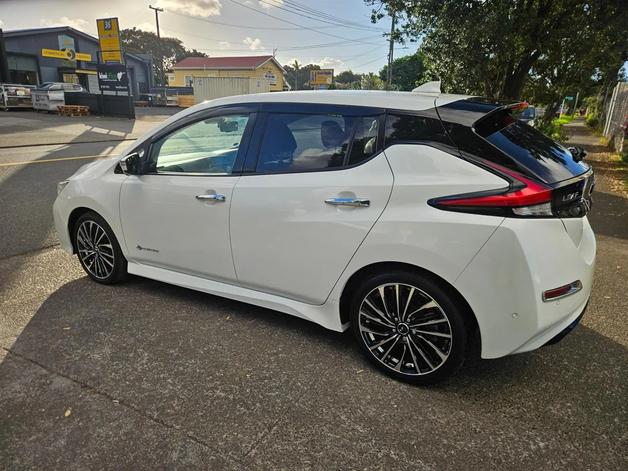2021 Nissan Leaf 40G (40kWh) — photo 5