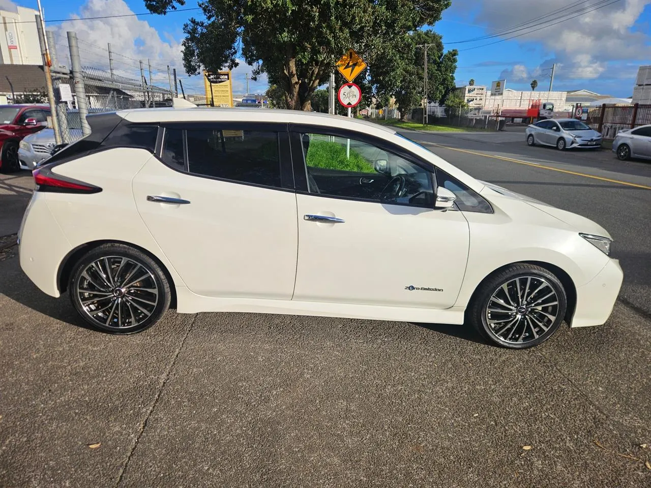 2021 Nissan Leaf 40G (40kWh) — photo 8