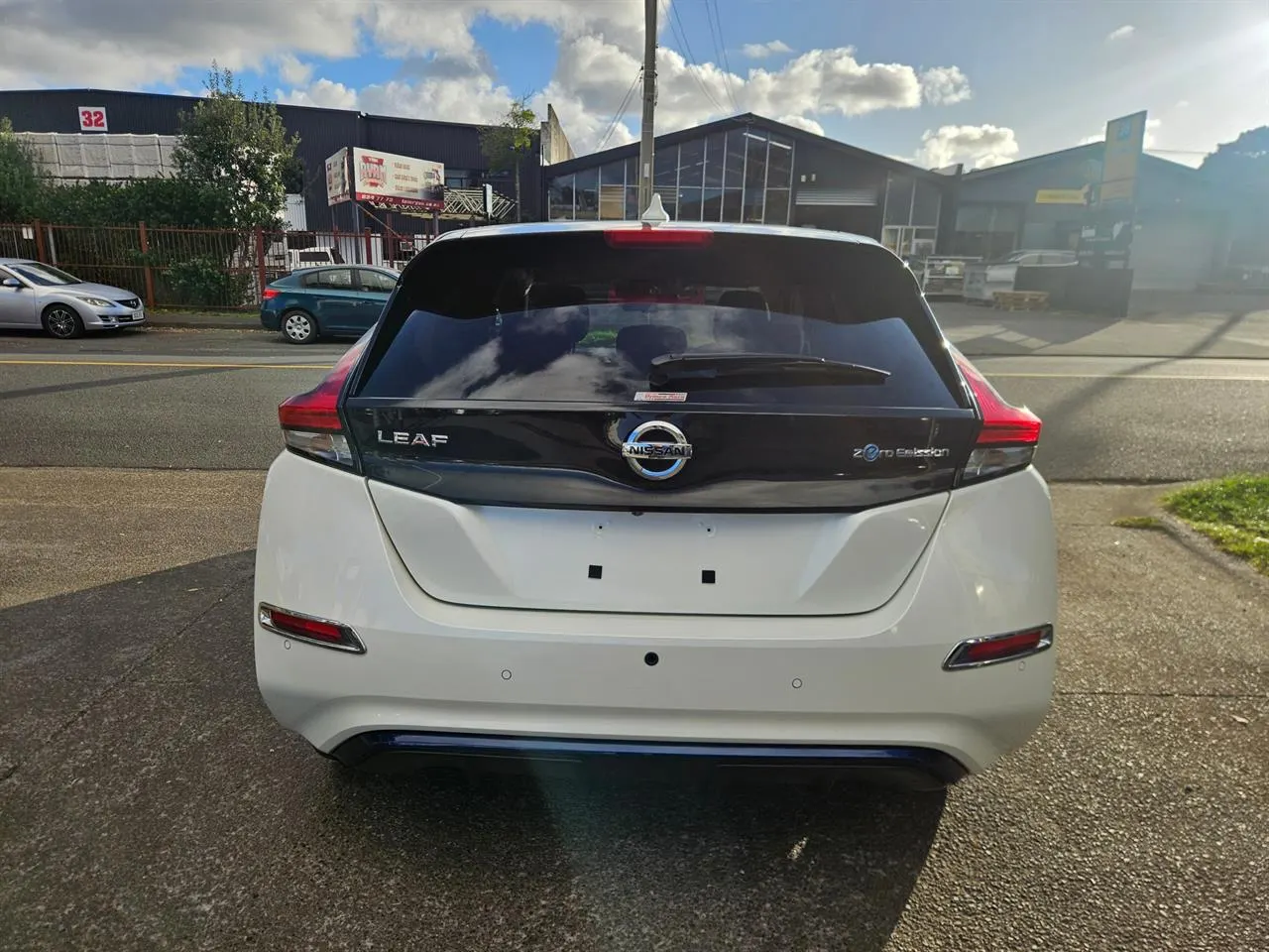 2021 Nissan Leaf 40G (40kWh) — photo 6