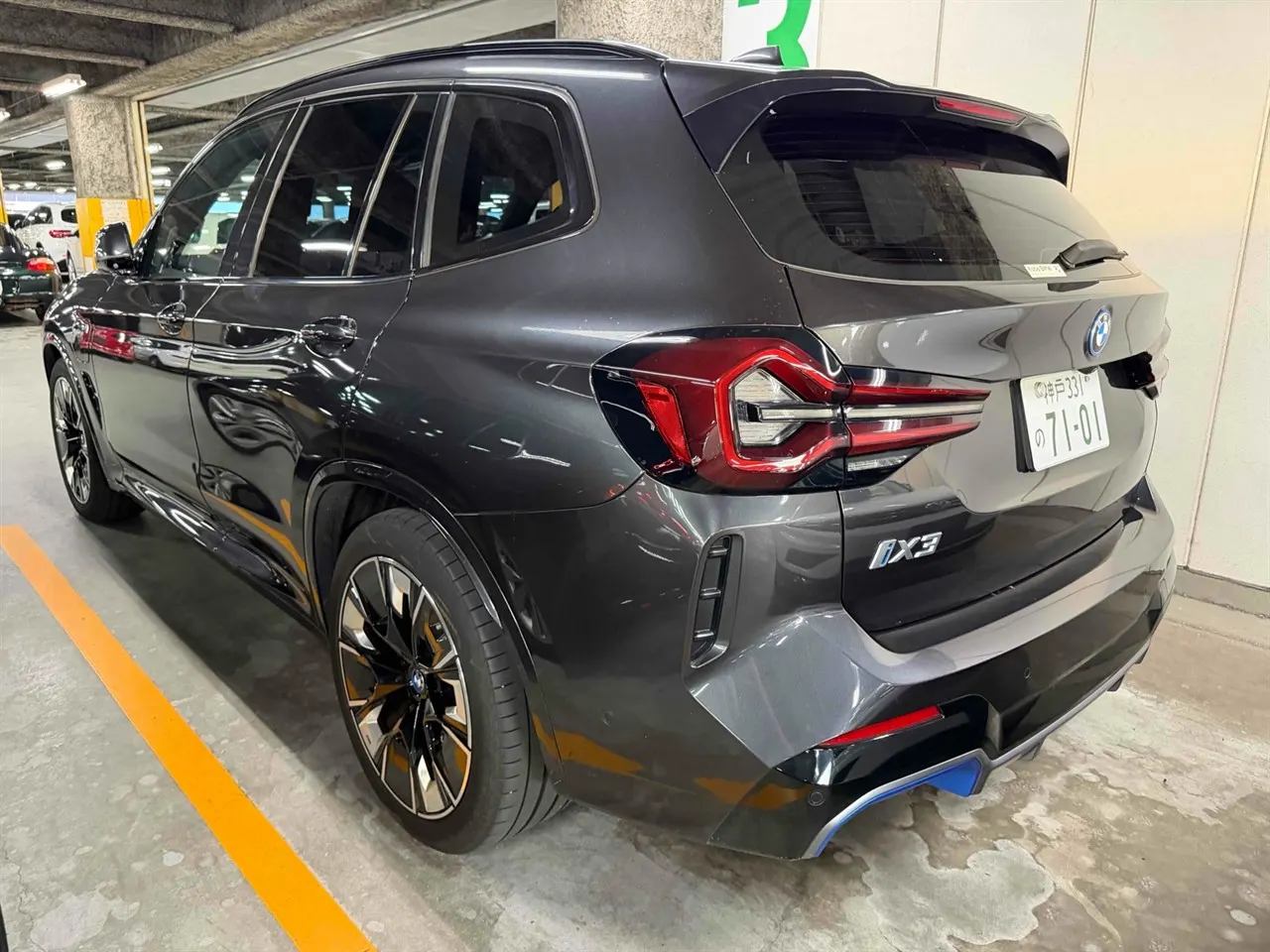 2022 BMW iX3 Motorsport — photo 2