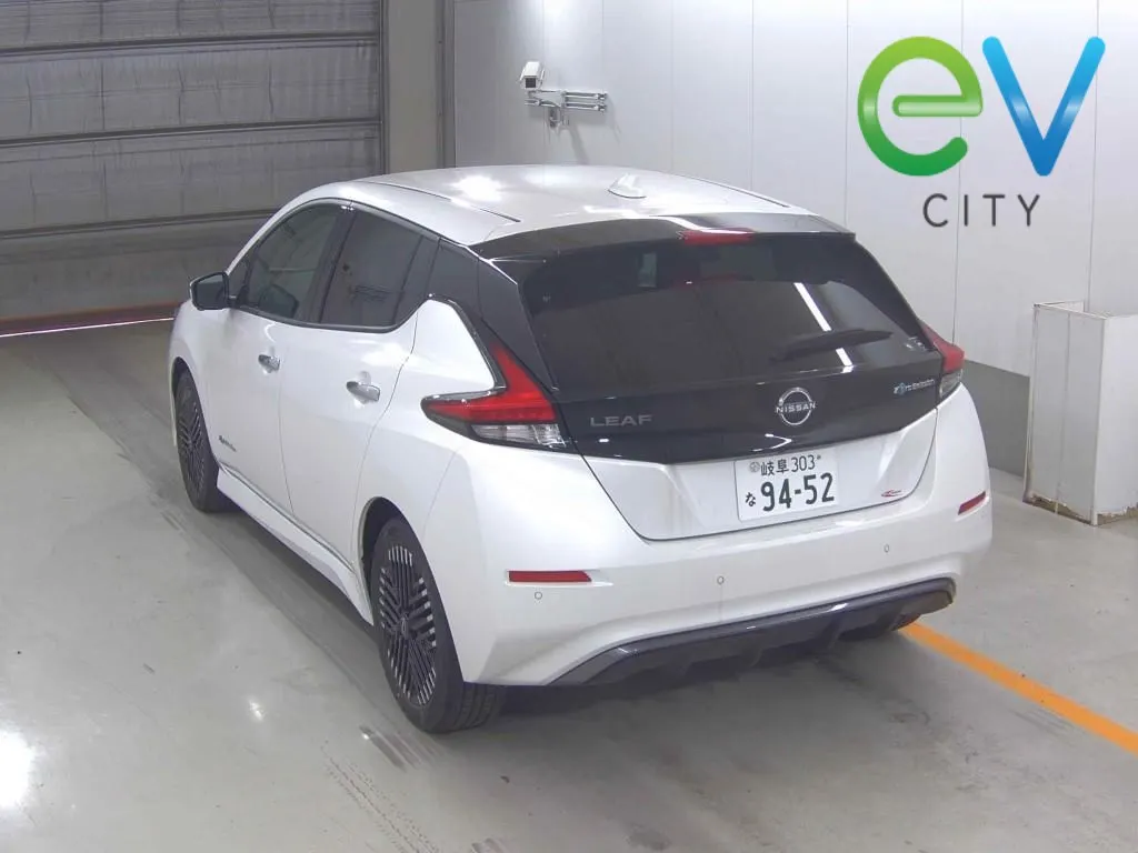 2024 Nissan Leaf X (40kWh) — photo 4