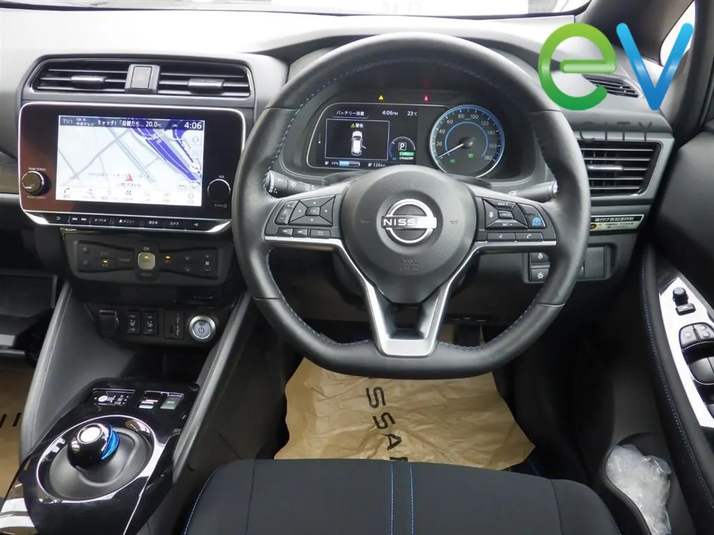 2024 Nissan Leaf X (40kWh) — photo 5