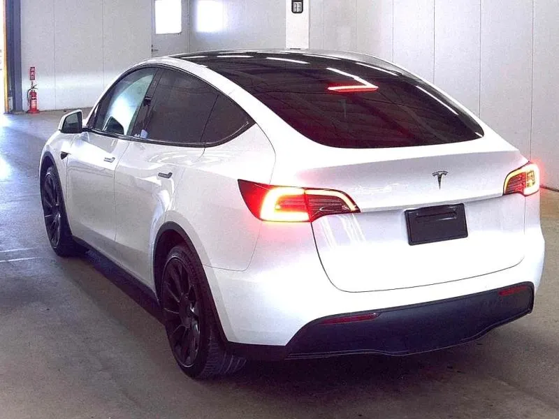 2023 Tesla Model Y (60kWh), photo 11