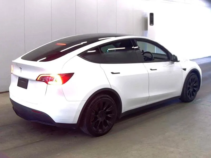 2023 Tesla Model Y (60kWh), photo 13