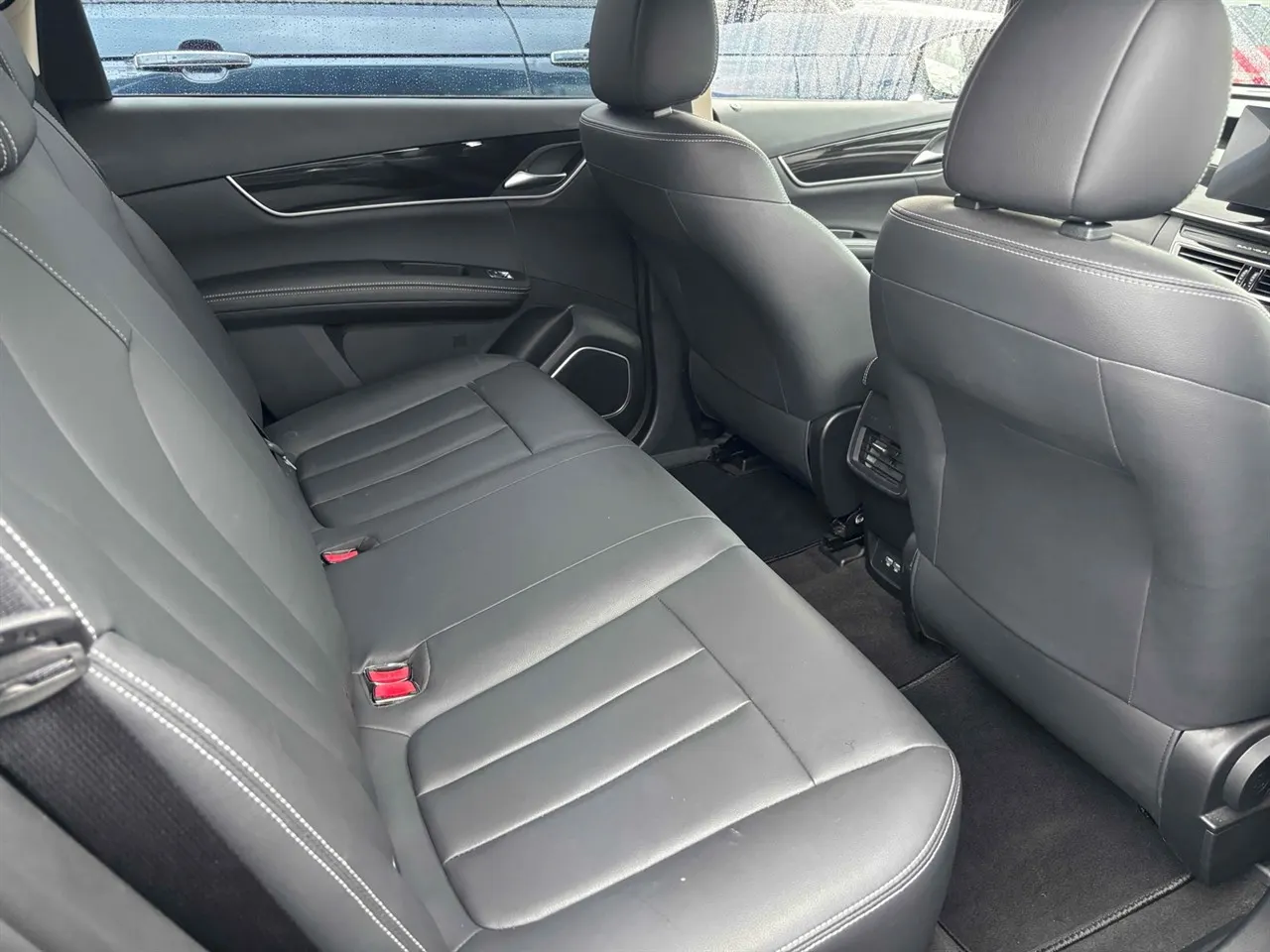 2022 BYD e6 GL Gen2 (71.7kWh) — photo 5
