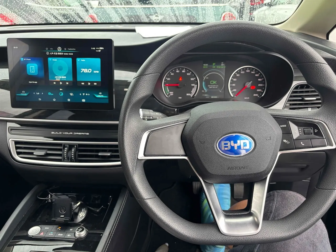 2022 BYD e6 GL Gen2 (71.7kWh) — photo 4