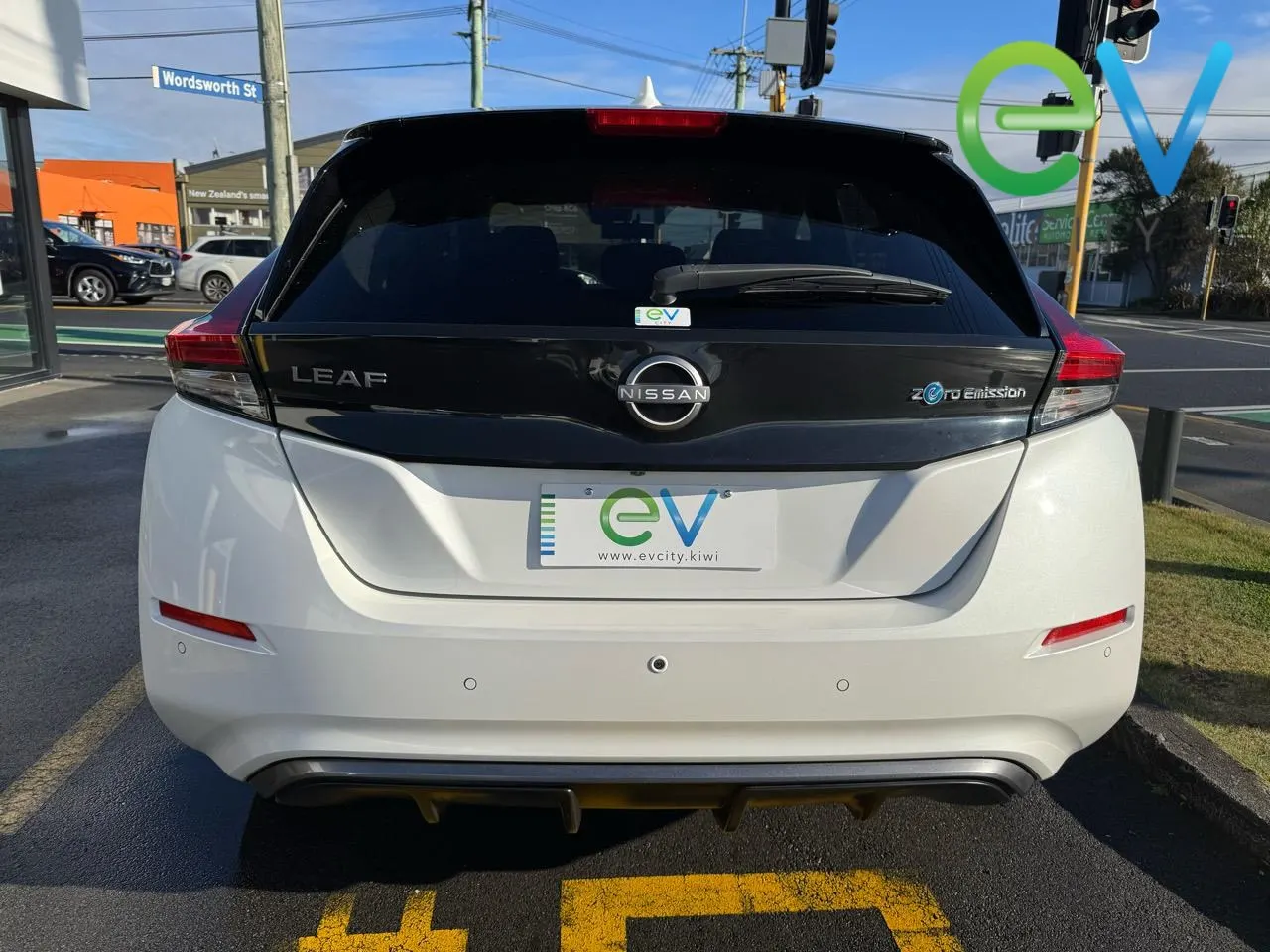 2022 Nissan Leaf X (40kWh), photo 4