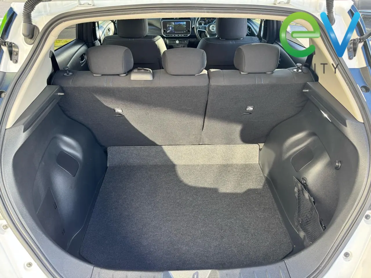 2022 Nissan Leaf X (40kWh), photo 15