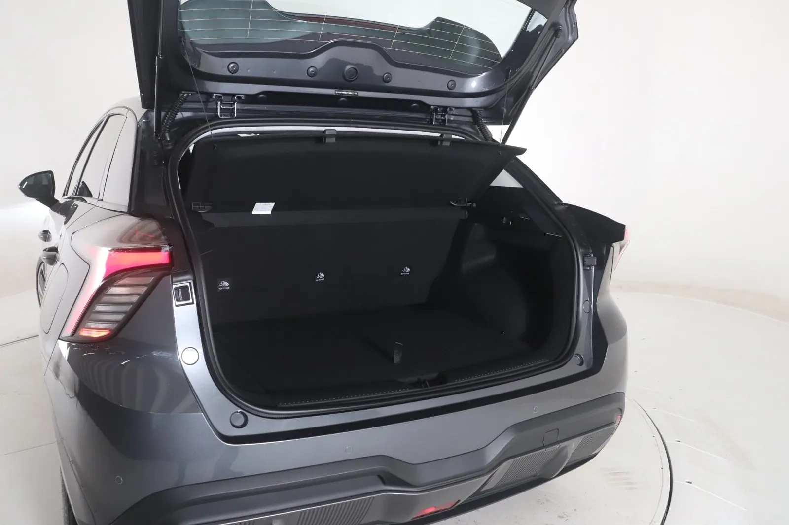 2026 MG MG4 MCE 64KW MCE, photo 4
