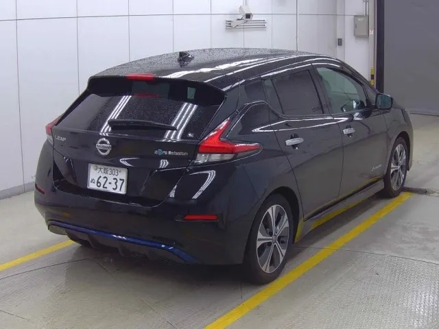 2021 Nissan Leaf X V Selection (40kWh), photo 4