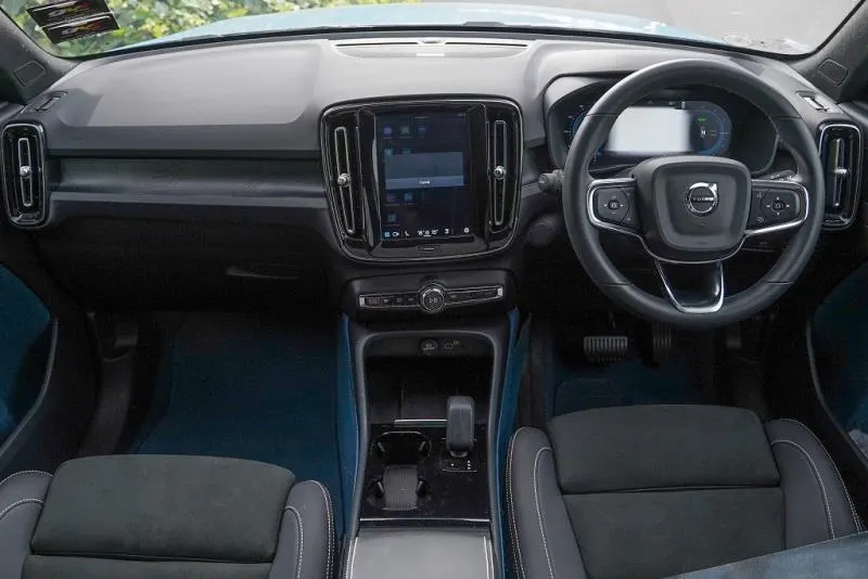 2022 Volvo C40 Recharge Ultimate Twin AWD — photo 10