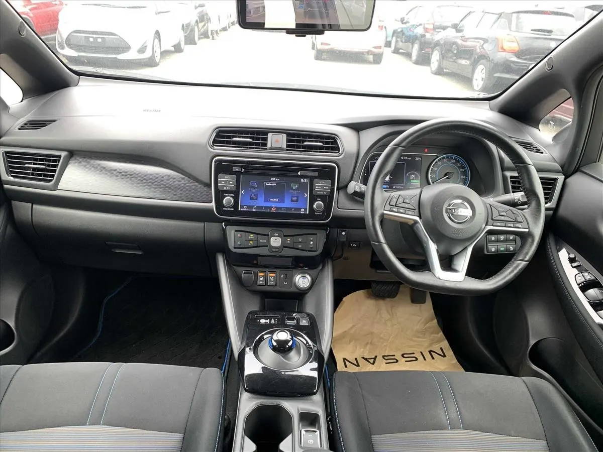2018 Nissan Leaf X (40kWh), photo 8