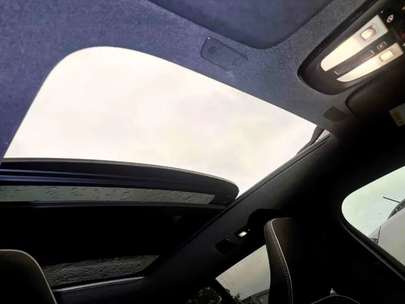 2023 Volvo eXC40 Recharge Ultimate Twin AWD — photo 8