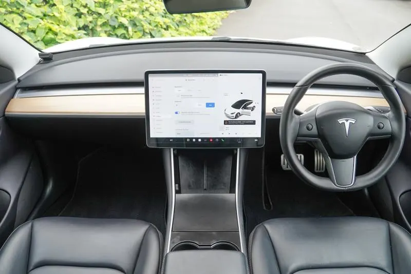 2021 Tesla Model 3 Long Range AWD (82kWh), photo 10