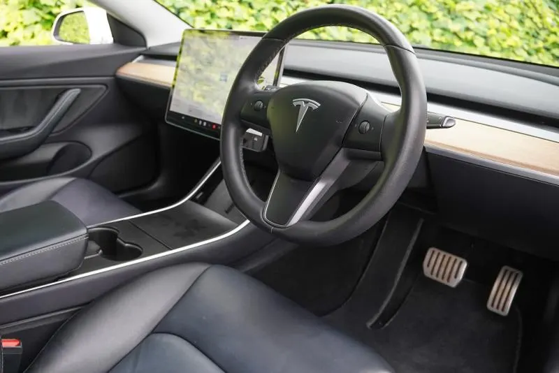 2021 Tesla Model 3 Long Range AWD (82kWh), photo 9