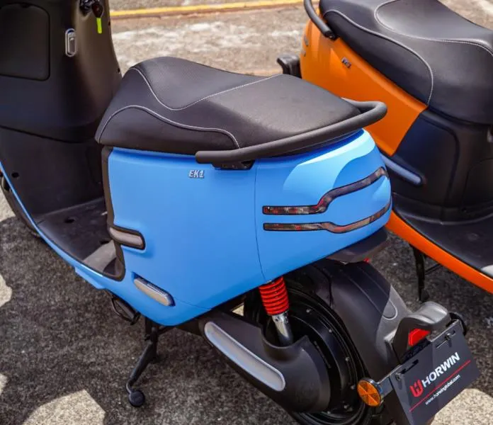 2026 Horwin EK1 Electric Moped (72V 36Ah) — photo 5