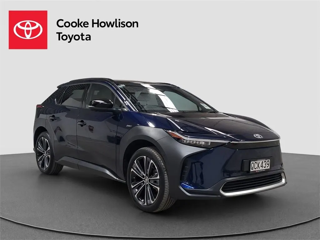 2024 Toyota bZ4X Motion AWD, photo 2