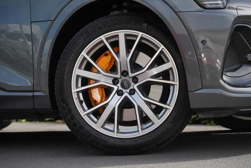 2021 Audi e-tron Sportback 55 S Line (95kWh), photo 7