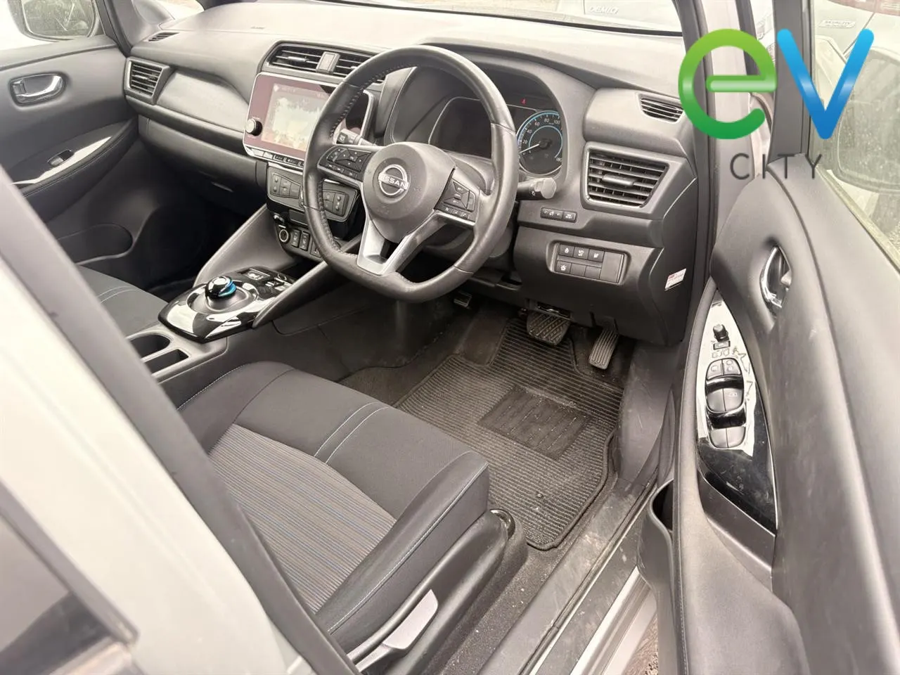 2021 Nissan Leaf X E+ (62kWh) — photo 6