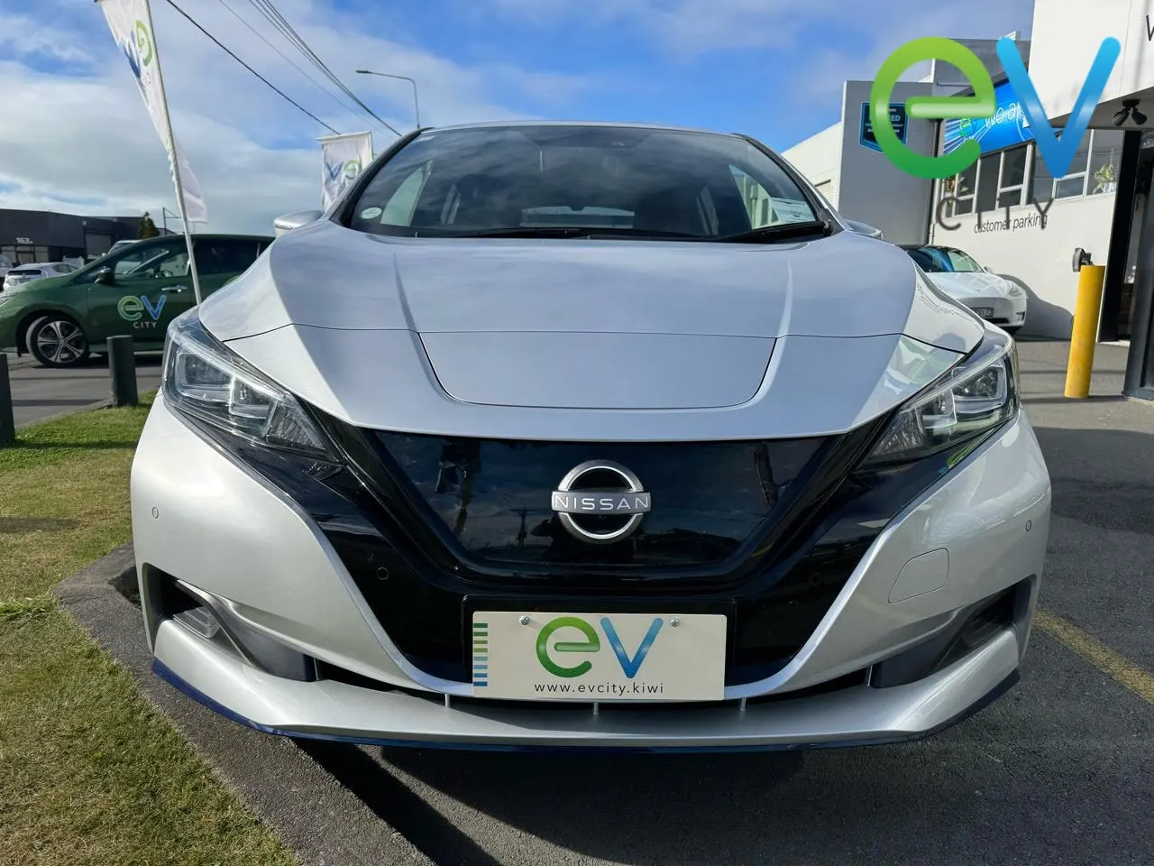 2021 Nissan Leaf X E+ (62kWh) — photo 8