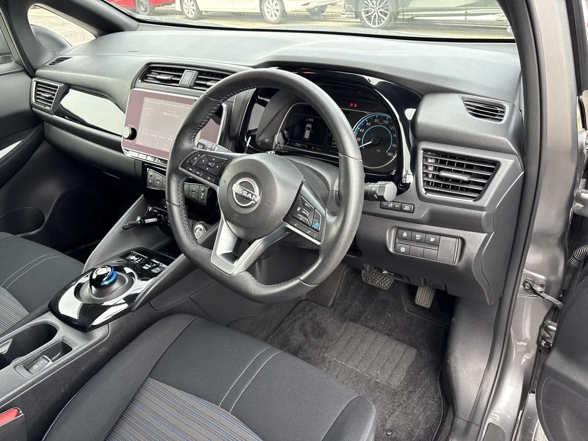 2022 Nissan Leaf X (40kWh), photo 7