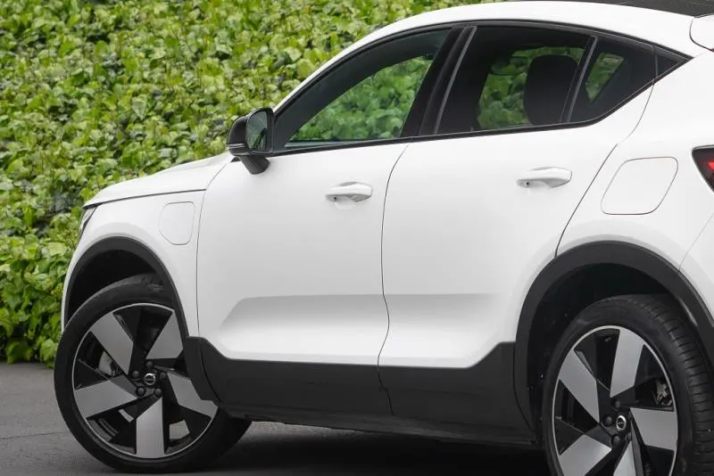 2023 Volvo C40 Recharge Twin AWD (78kWh) — photo 8