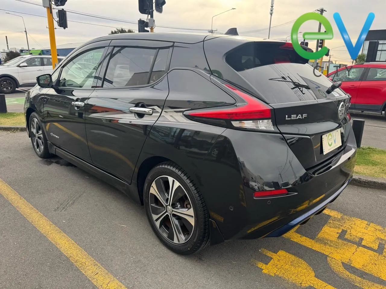 2018 Nissan LEAF G 40kWh Pro Pilot, 360 Camera — photo 6