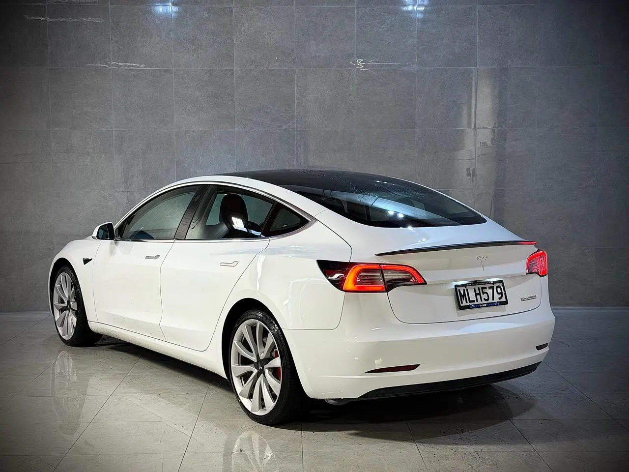 2019 Tesla Model 3 Performance (AWD), photo 6