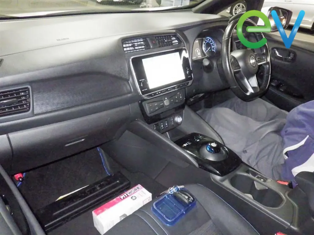 2021 Nissan LEAF X 40kWh With Pro Pilot, 360 Camera — photo 7