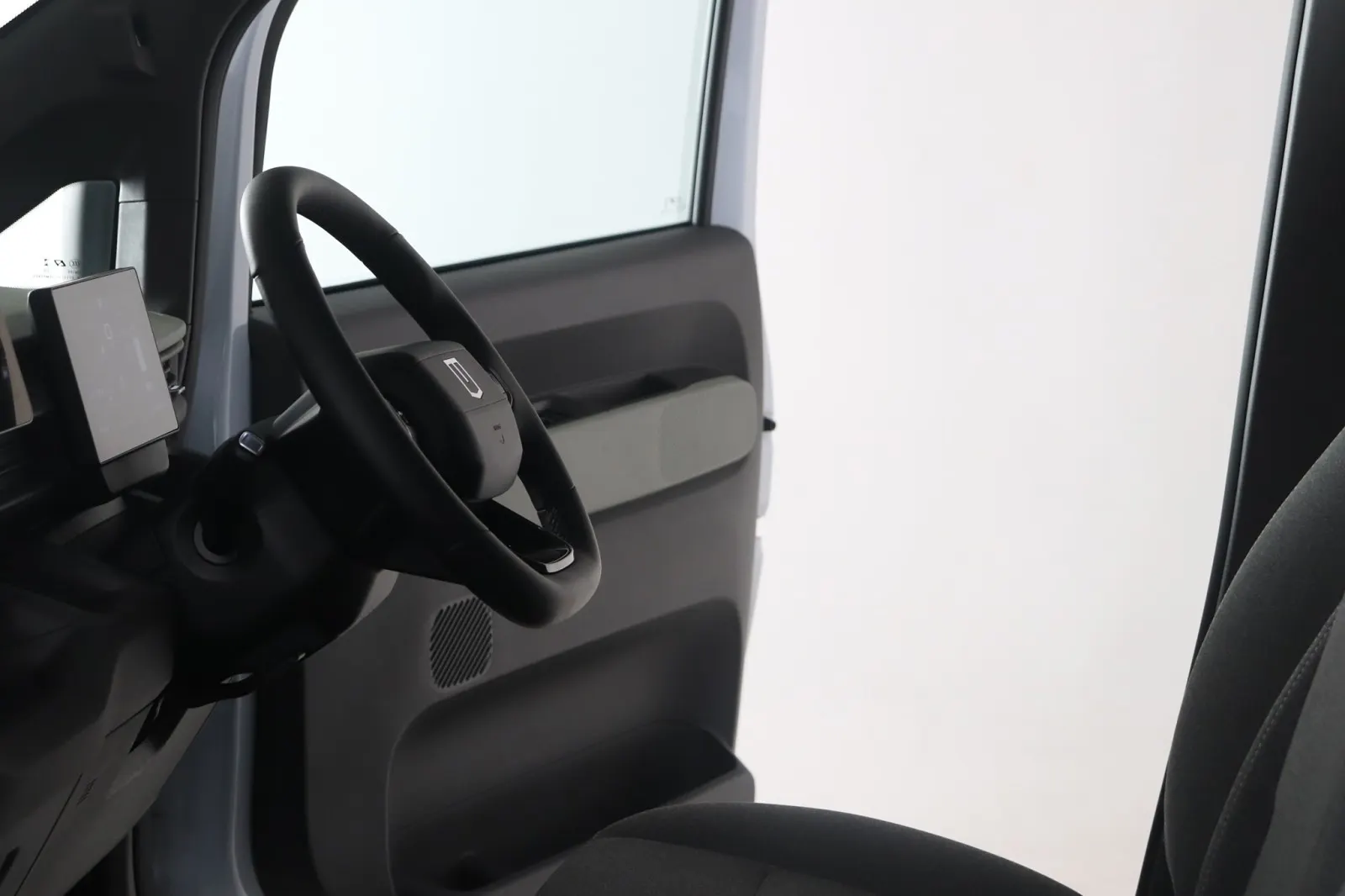 2026 Farizon V7E 67kWh, photo 6