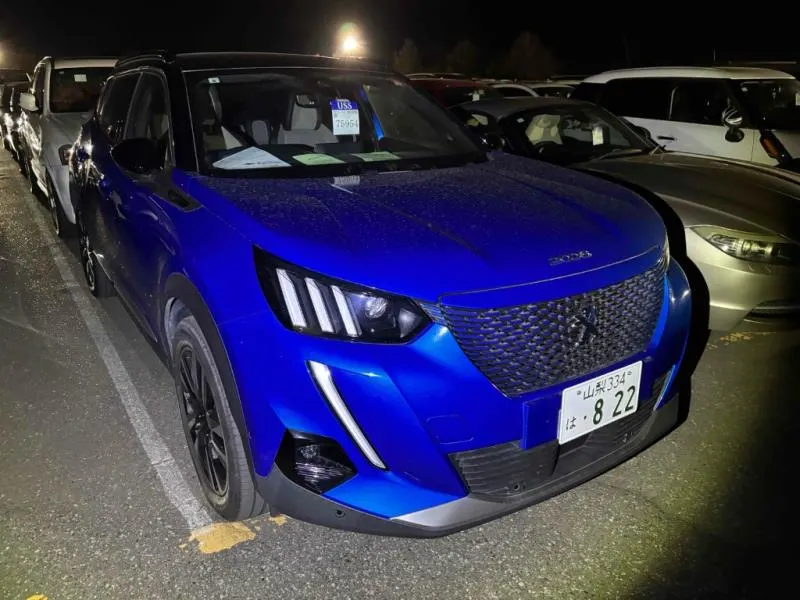 2021 Peugeot e-2008 GT (50kWh) — photo 2