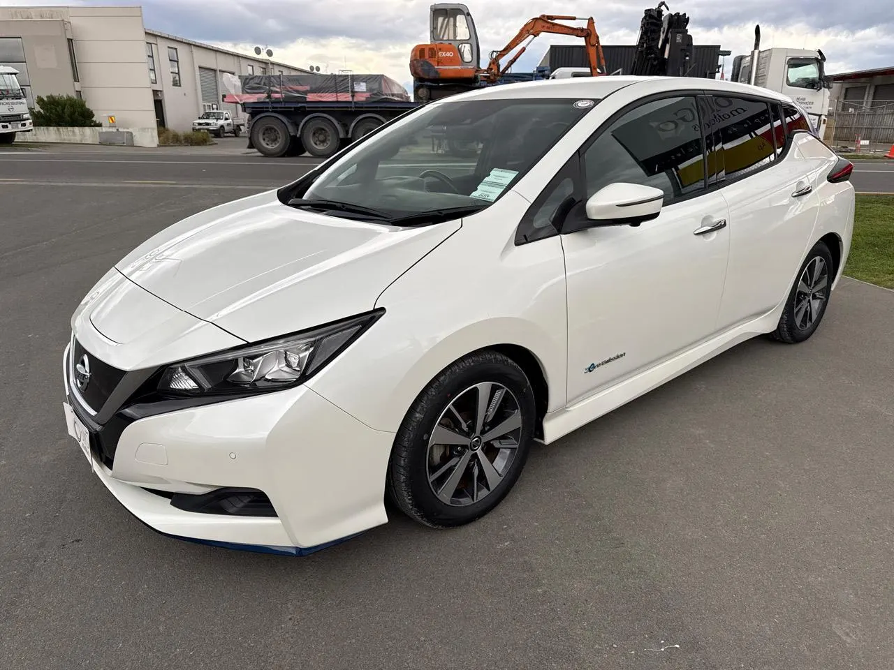 2019 Nissan Leaf e+ X (62kWh) — photo 4