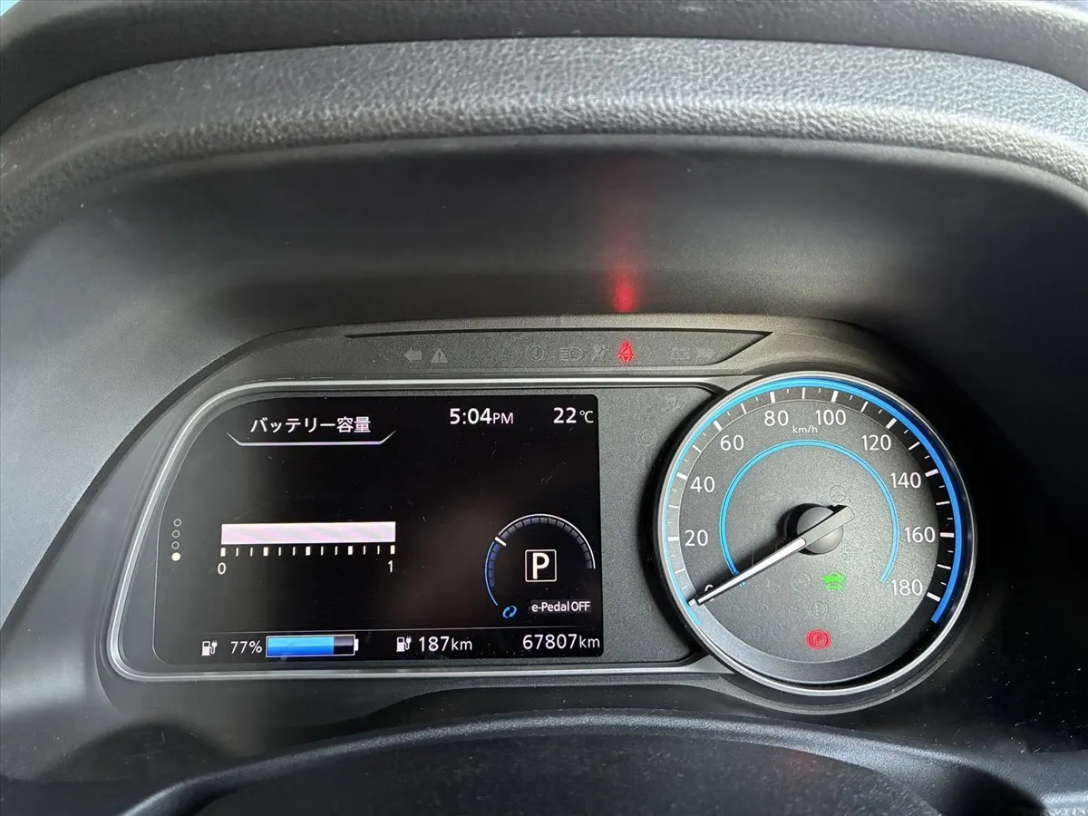 2022 Nissan Leaf X V Selection (40kWh) — photo 6
