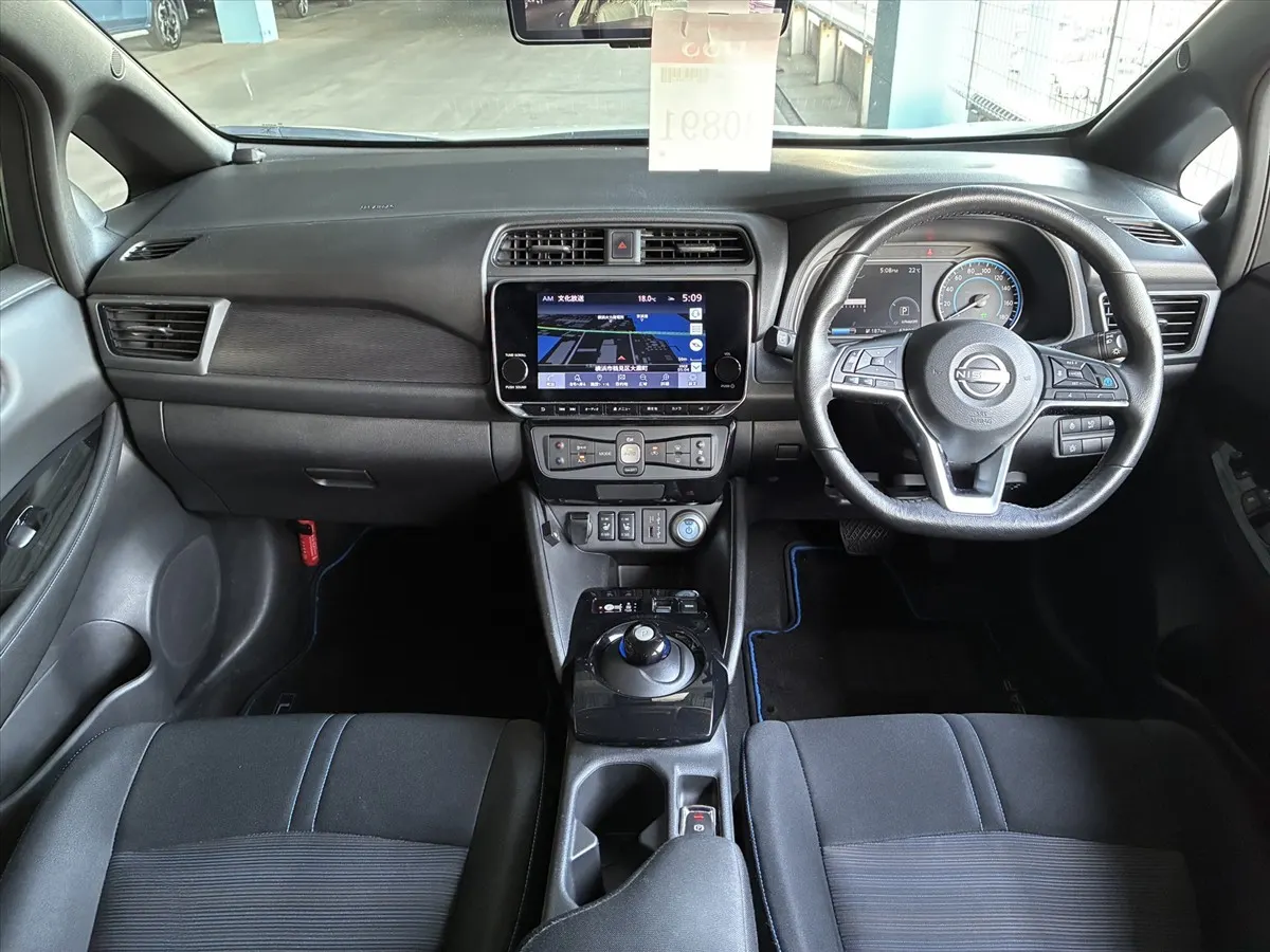 2022 Nissan Leaf X V Selection (40kWh) — photo 7