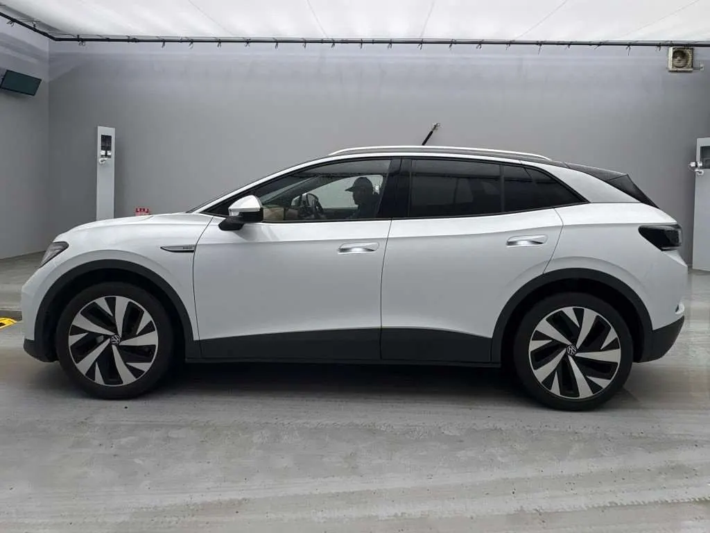 2023 Volkswagen ID.4 Pro (82kWh) — photo 6