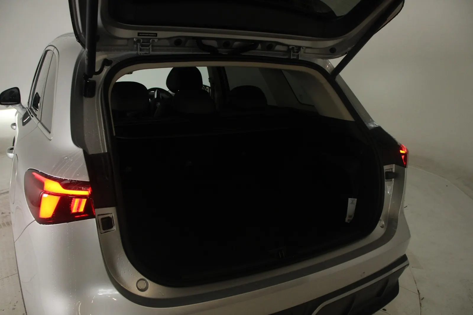 2026 MG S6 EV 180KW 77KWH Essence RWD EV 180KW 77KWH Essence RWD, photo 7