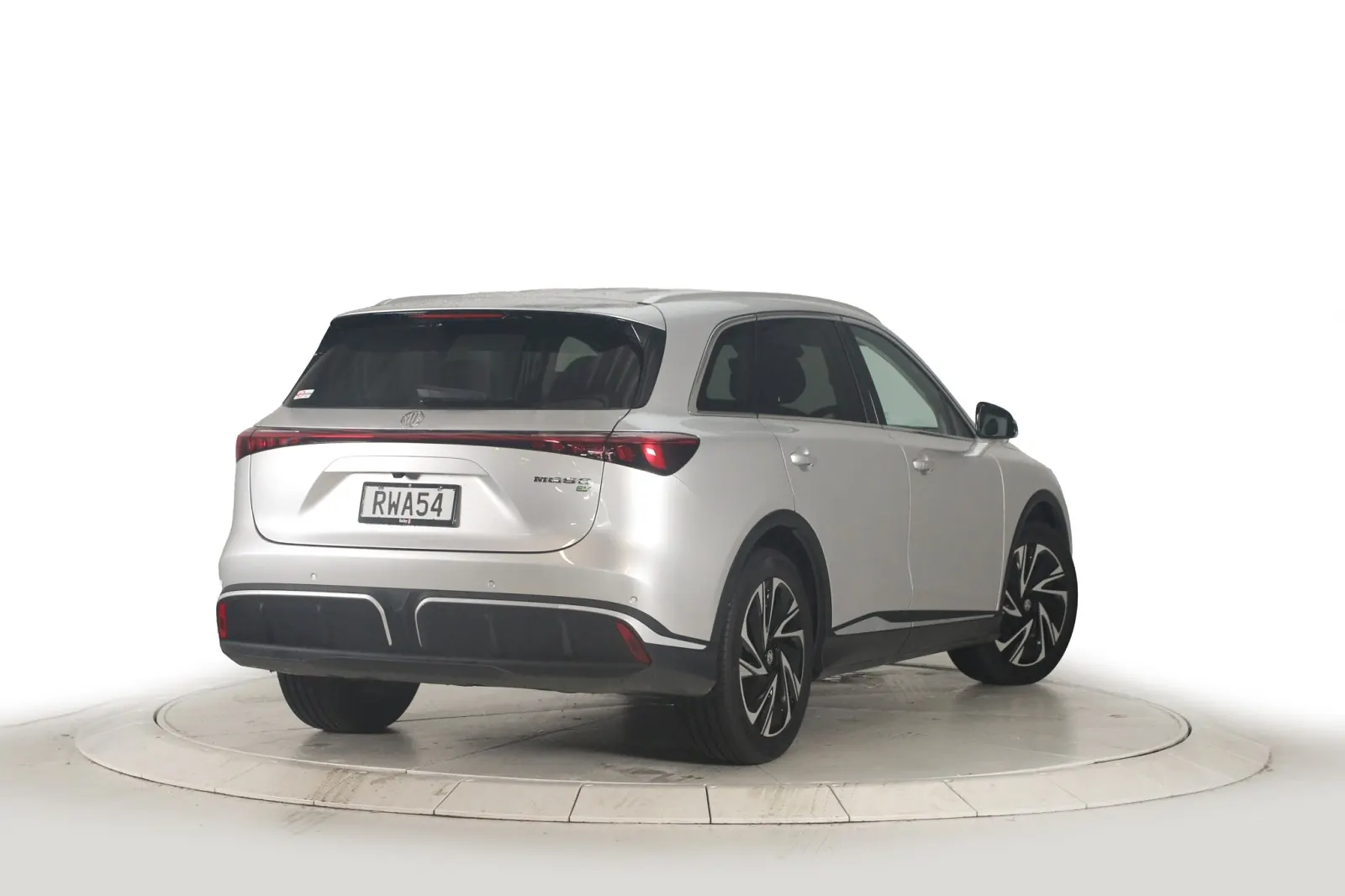 2026 MG S6 EV 180KW 77KWH Essence RWD EV 180KW 77KWH Essence RWD, photo 2