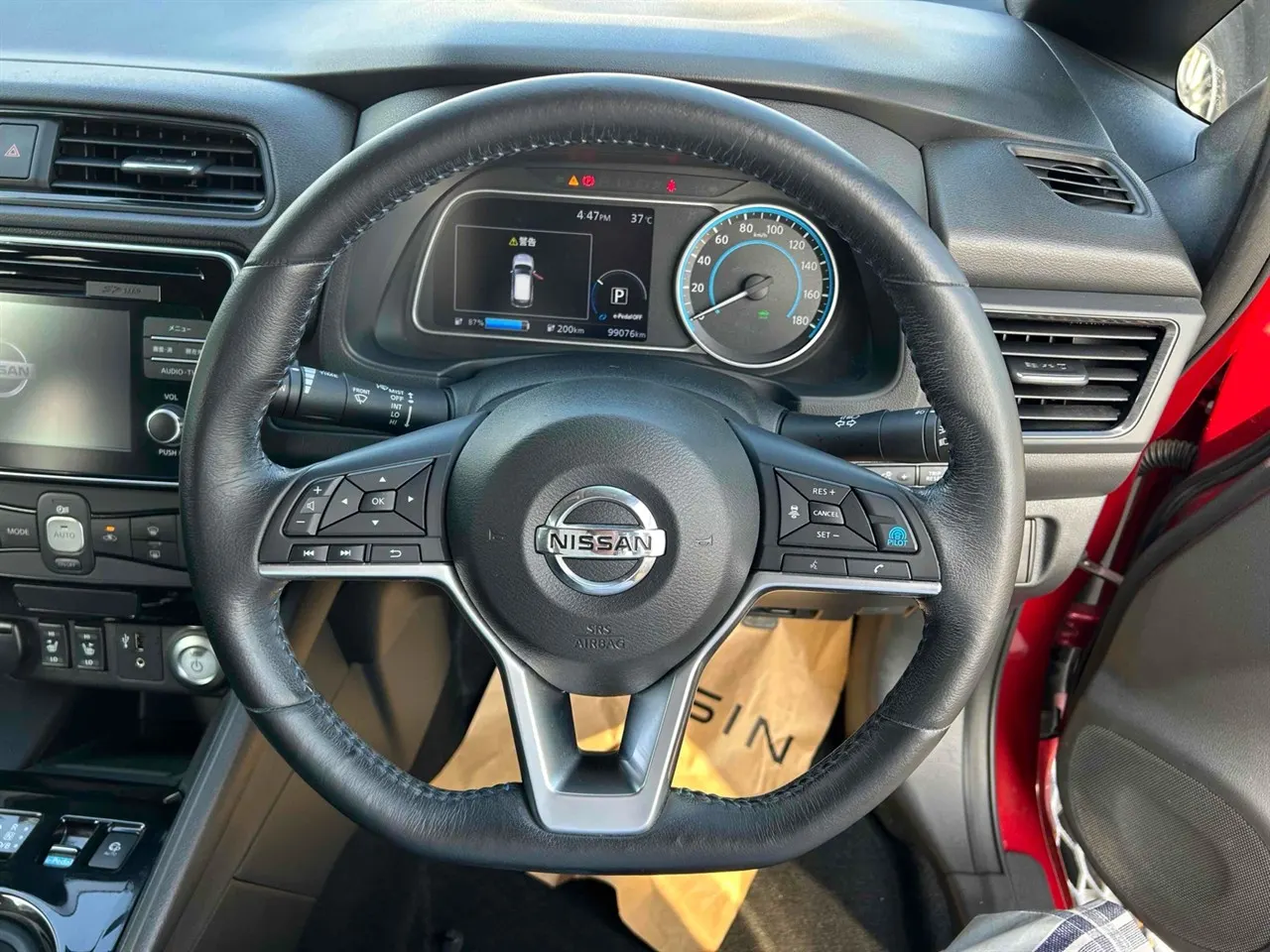 2018 Nissan Leaf 40G SOH84.2% Pro Pilot (40kWh) — photo 4