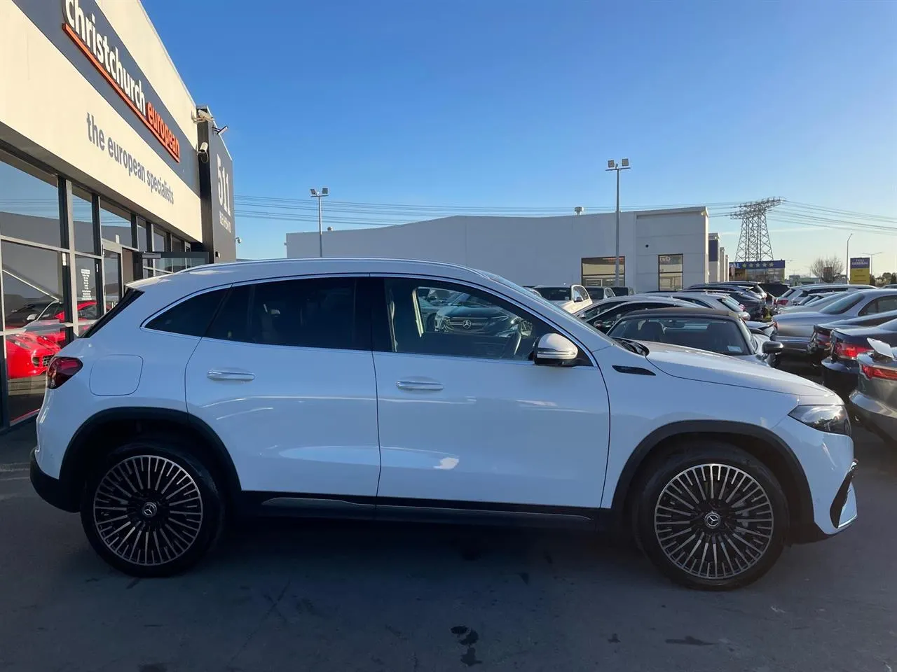 2021 Mercedes-Benz EQA 250 AMG Line — photo 4
