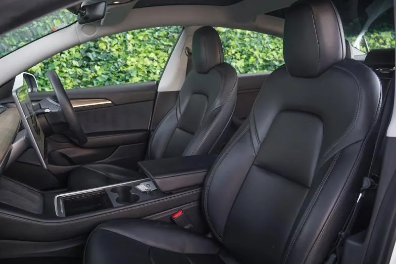 2022 Tesla Model 3 SR+ (NZ New), photo 10