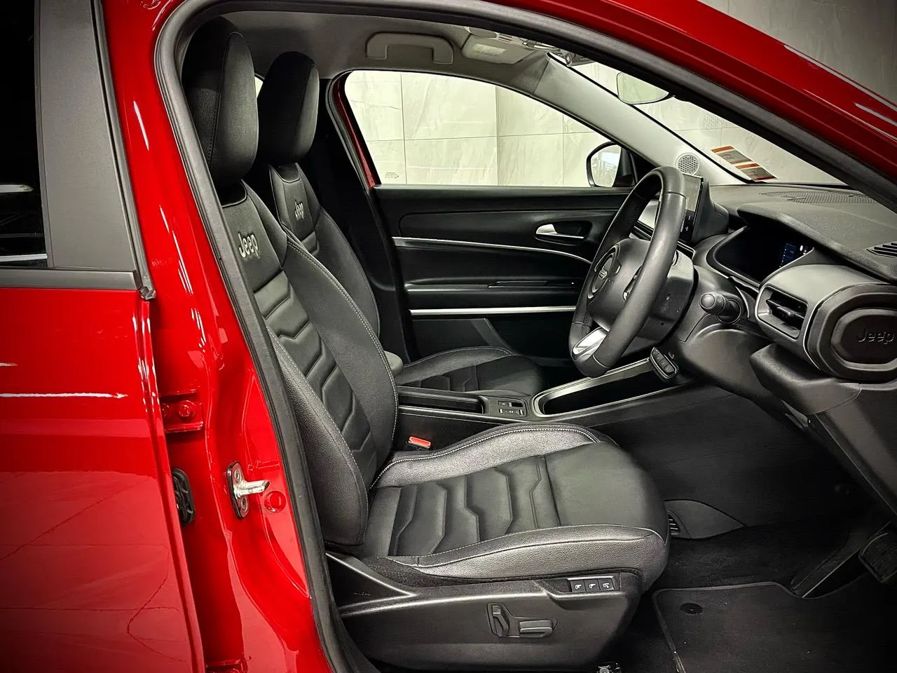 2023 Jeep Avenger Launch Edition EV — photo 14