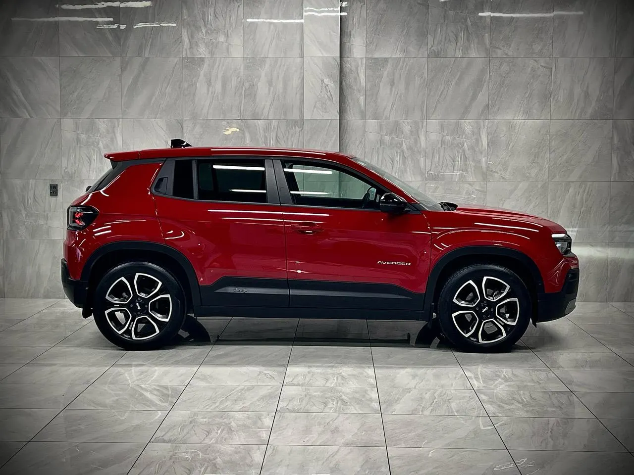 2023 Jeep Avenger Launch Edition EV — photo 2